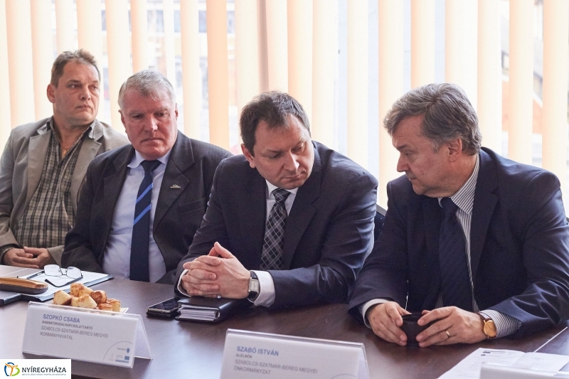 Foglalkoztatási paktum ülése 20171218 - fotó Szarka Lajos