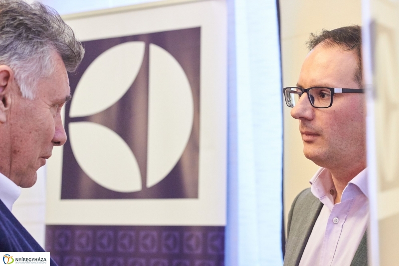 Electrolux adomány a kórháznak - fotó Szarka Lajos