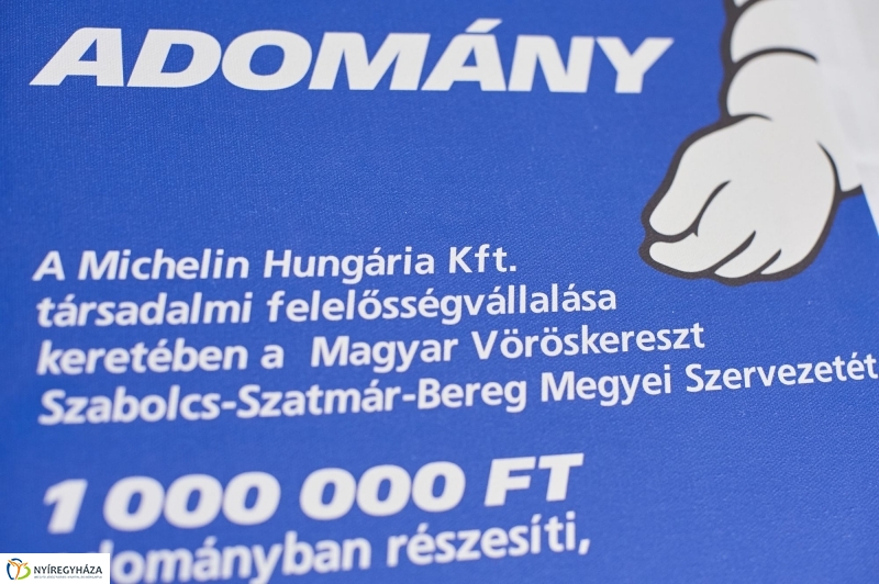 Adomány a Michelin-től - fotó Szarka Lajos