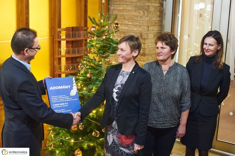 Adomány a Michelin-től - fotó Szarka Lajos