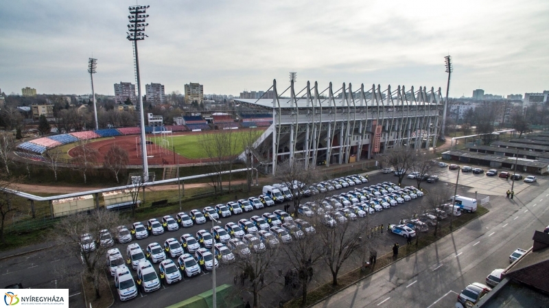 Megújuló rendőrségi gépjárműpark - fotó Kohut Árpád
