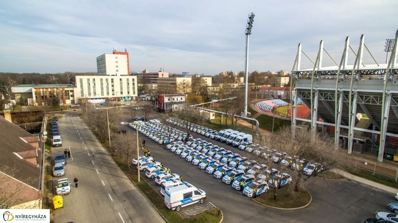 Megújuló rendőrségi gépjárműpark - fotó Kohut Árpád