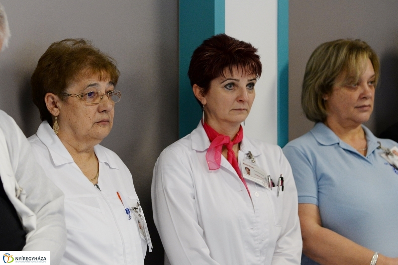 MR-berendezés átadás - fotó Trifonov Éva