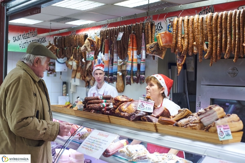 Piaci ajándék - fotó Szarka Lajos