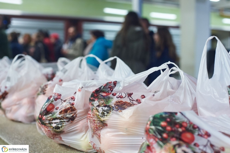 Piaci ajándék - fotó Szarka Lajos