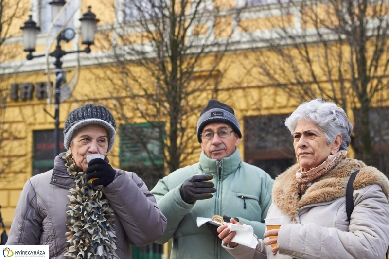 Advent negyedik gyertyája - fotó Szarka Lajos
