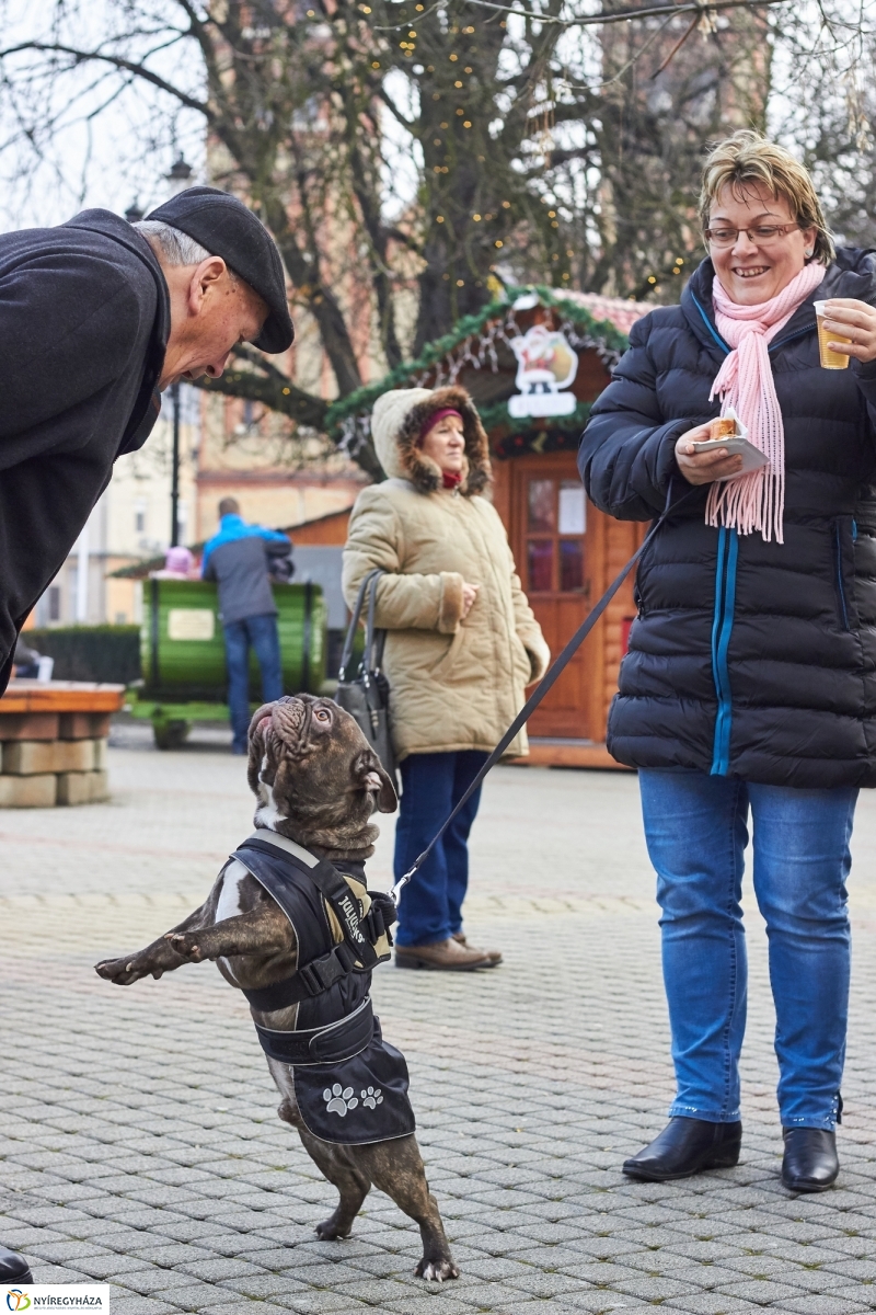 Advent negyedik gyertyája - fotó Szarka Lajos