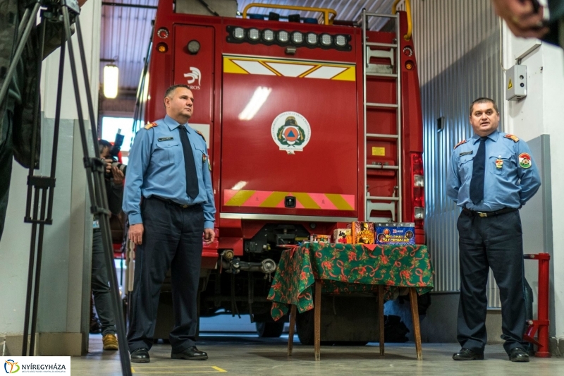 Szilveszteri tűzijáték biztonságosan - fotó Kohut Árpád