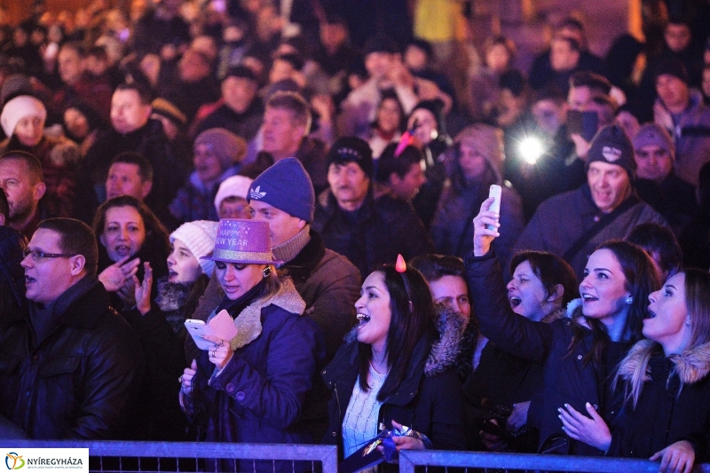 Megkezdődött a Városi Szilveszter - fotó Trifonov Éva
