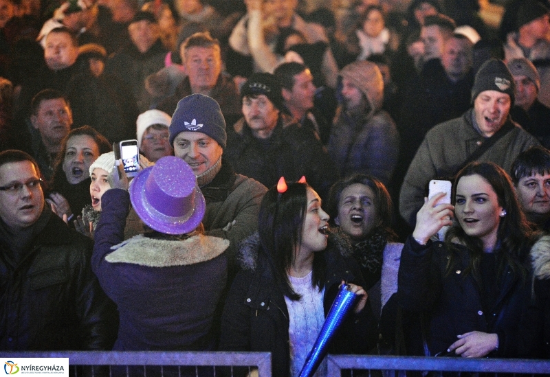 Megkezdődött a Városi Szilveszter - fotó Trifonov Éva