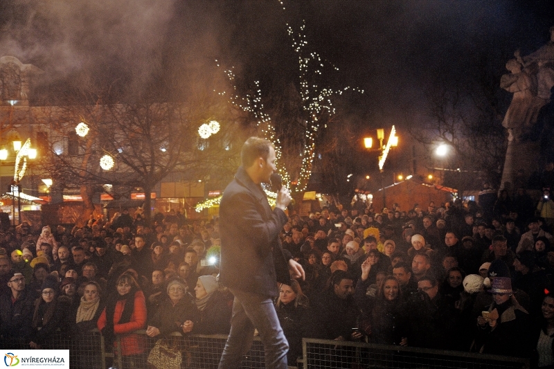 Megkezdődött a Városi Szilveszter - fotó Trifonov Éva