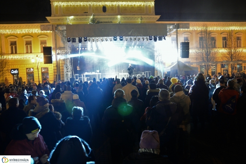 Megkezdődött a Városi Szilveszter - fotó Trifonov Éva