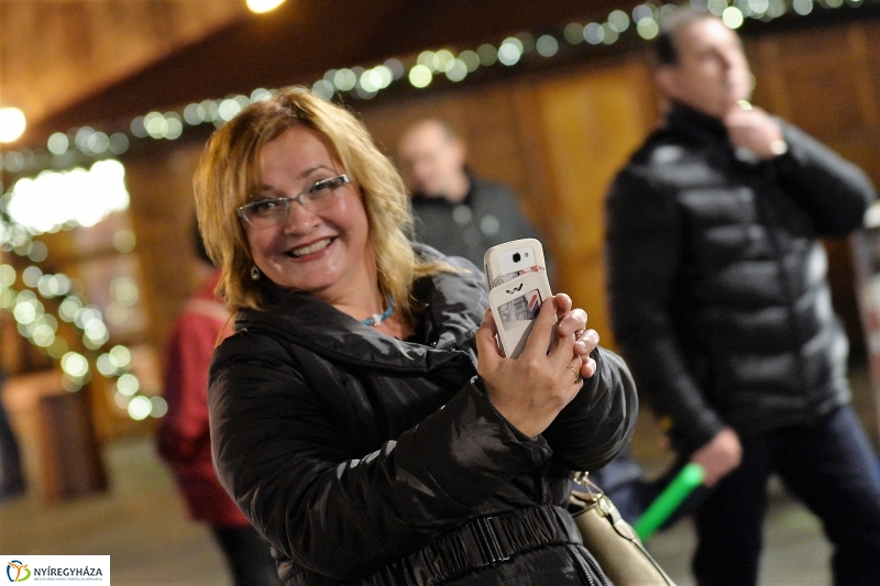 Megkezdődött a Városi Szilveszter - fotó Trifonov Éva