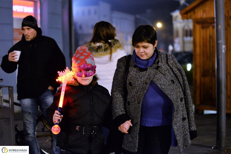 Megkezdődött a Városi Szilveszter - fotó Trifonov Éva