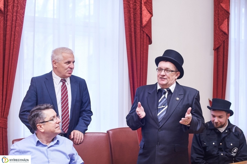 Médiások a Városházán - fotó Szarka Lajos