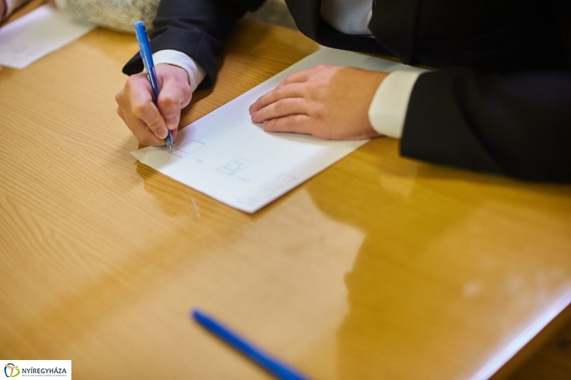 Vizsgaidőszak az egyetemen - fotó Szarka Lajos