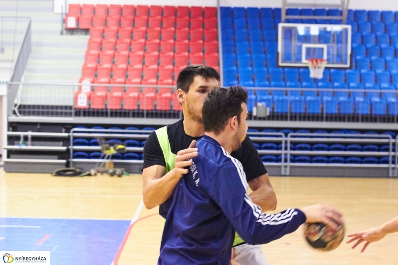 Új év új felkészülés a kézilabdásoknál - fotó Szarka Lajos