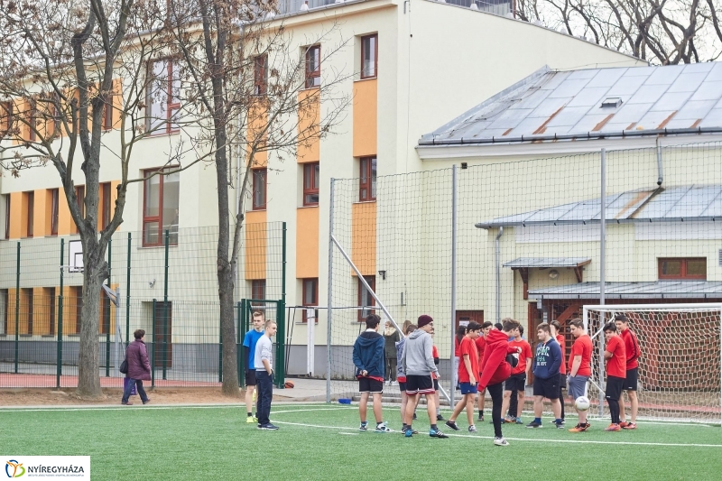 Fejlesztések a Kossuth gimiben - fotó Szarka Lajos
