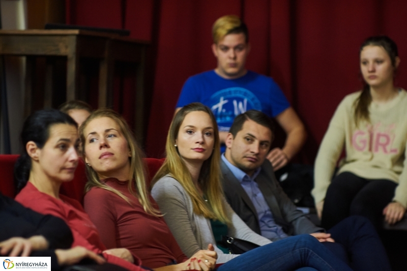 Filmbemutató Nyíregyházán - fotó Szarka Lajos