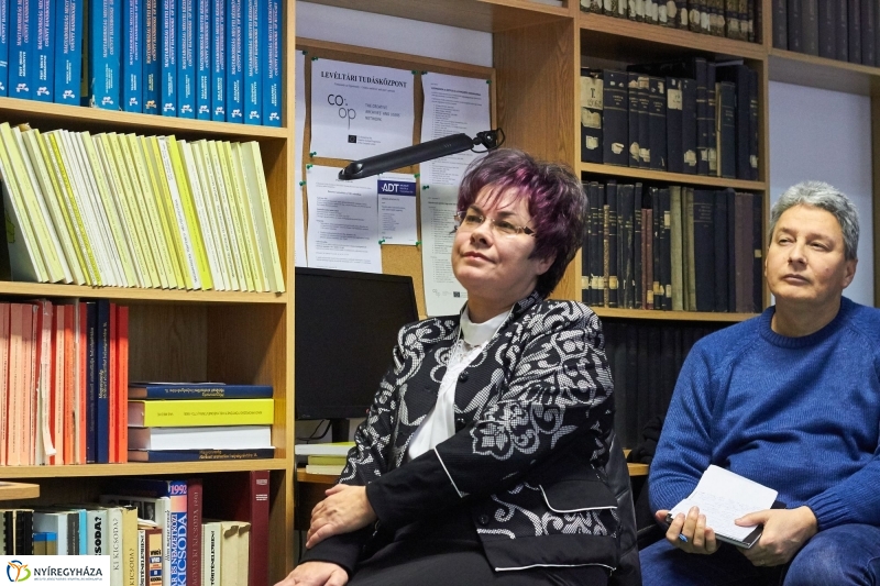 Középpontban a Himnusz - fotó Szarka Lajos