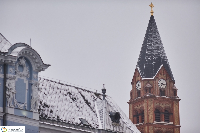 Téli pillanatok a belvárosban - fotó Szarka Lajos