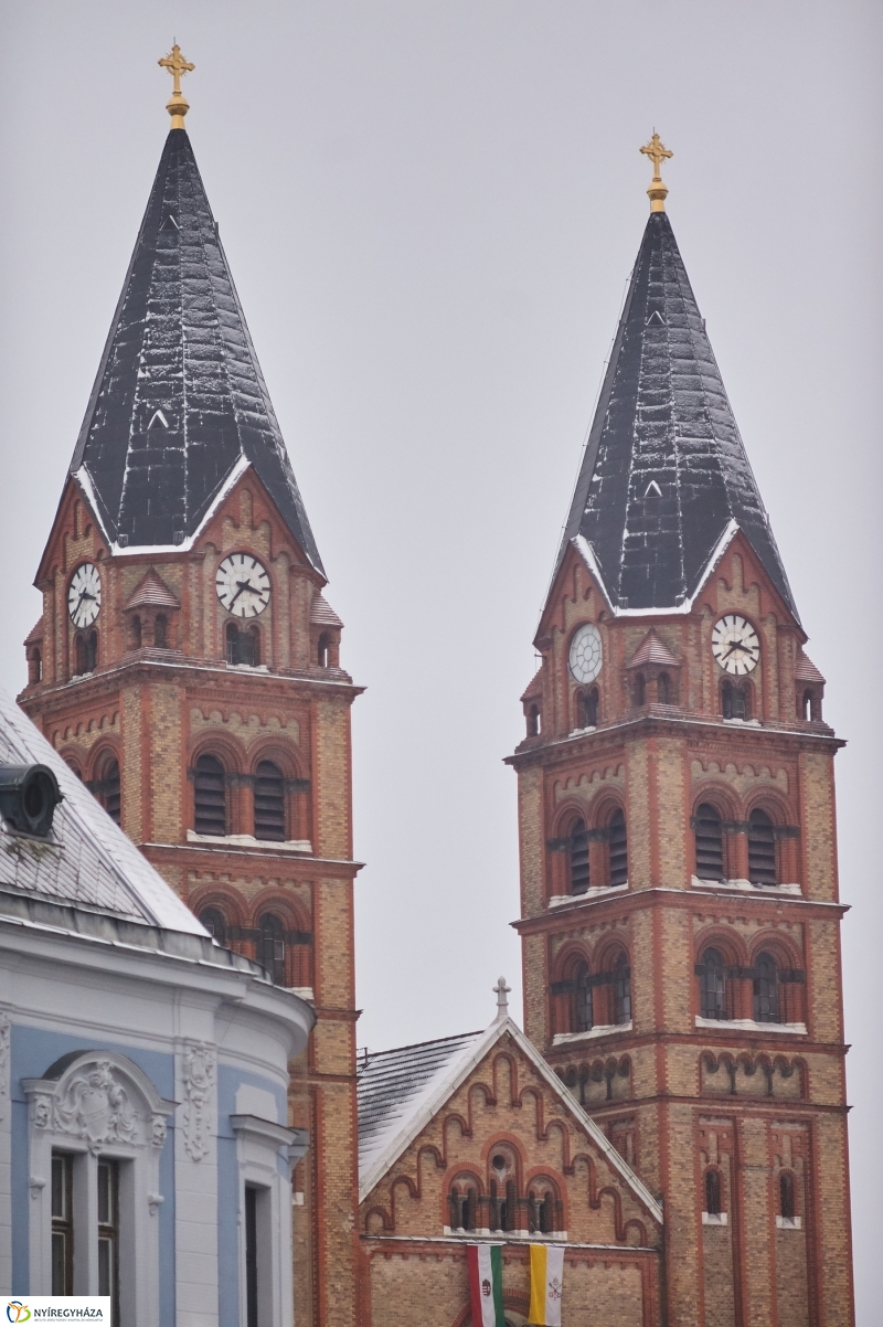 Téli pillanatok a belvárosban - fotó Szarka Lajos
