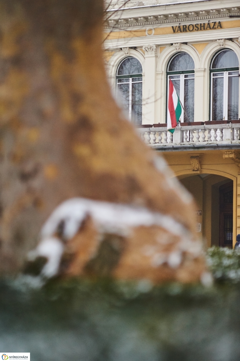 Téli pillanatok a belvárosban - fotó Szarka Lajos