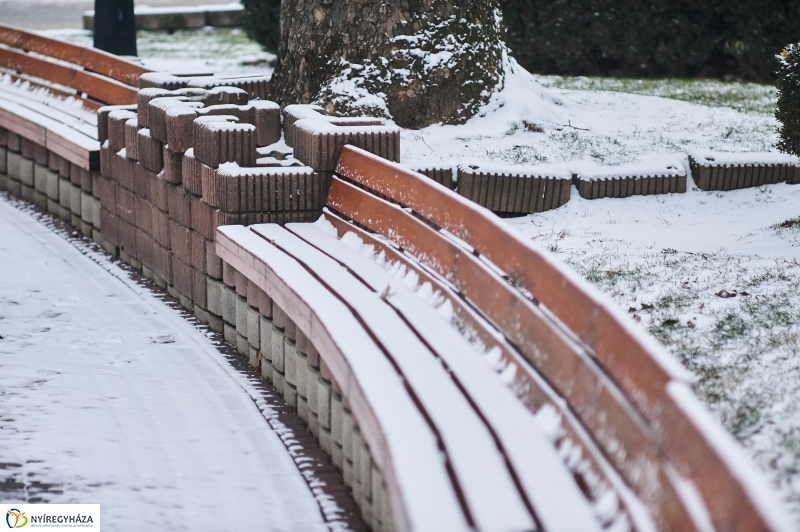 Téli pillanatok a belvárosban - fotó Szarka Lajos