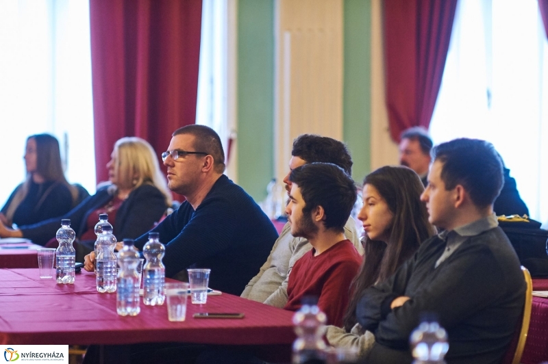 Ifjúsági konferencia - fotó Szarka Lajos