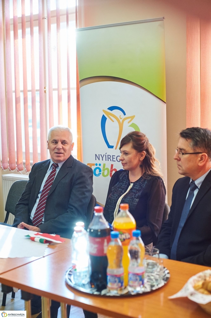 Gyermekjóléti Központ átadó - fotó Szarka Lajos