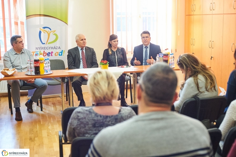 Gyermekjóléti Központ átadó - fotó Szarka Lajos