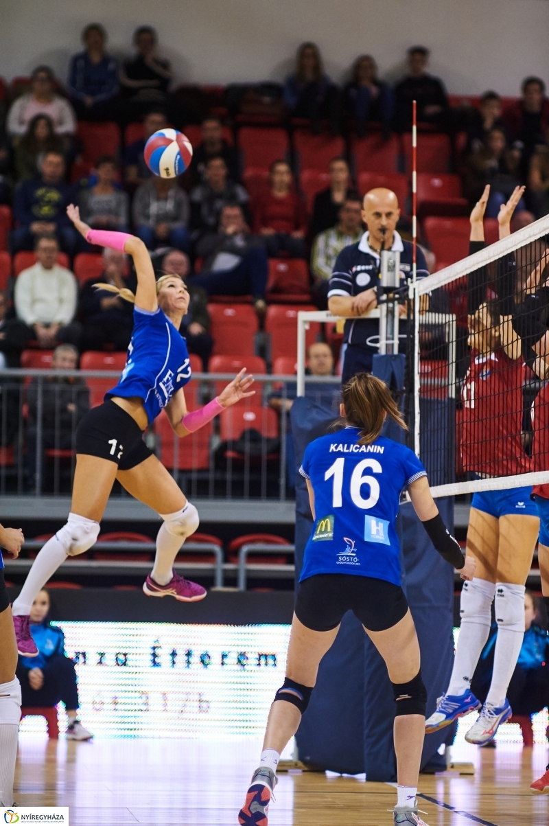 Fatum-Vasas női röplabda - fotó Szarka Lajos