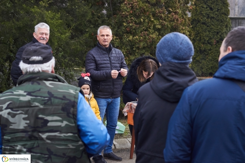Karácsonyfáért ajándék 2018 - fotó Szarka Lajos