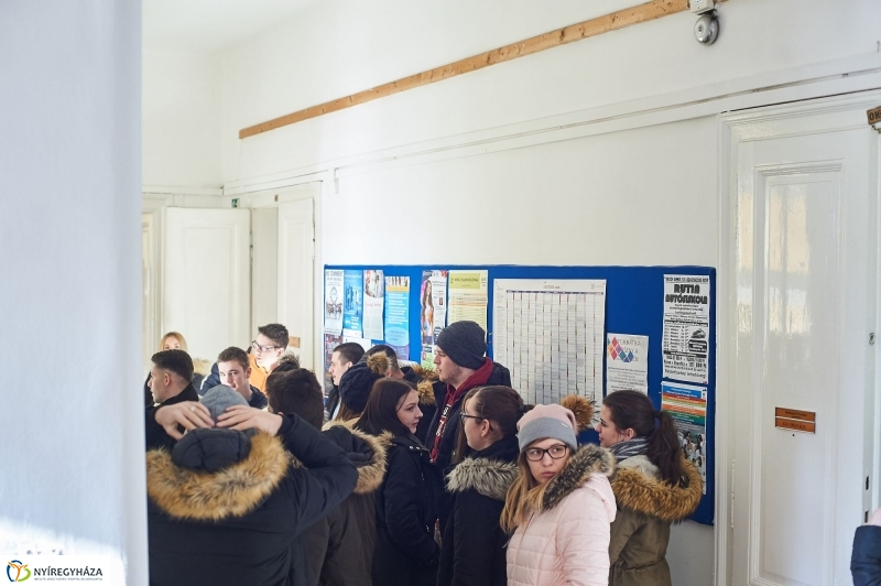 MKN a Kölcsey gimiben - fotó Szarka Lajos