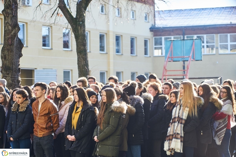 MKN a Kölcsey gimiben - fotó Szarka Lajos