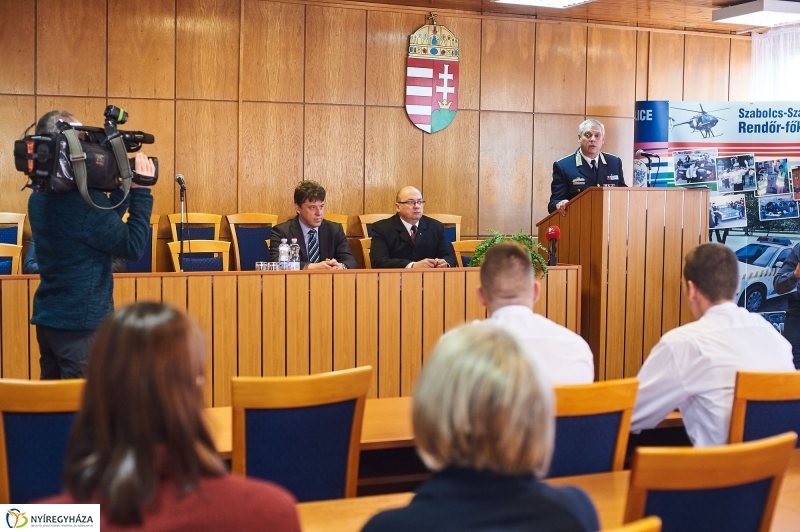 Állománygyűlés a rendőrségen - fotó Szarka Lajos