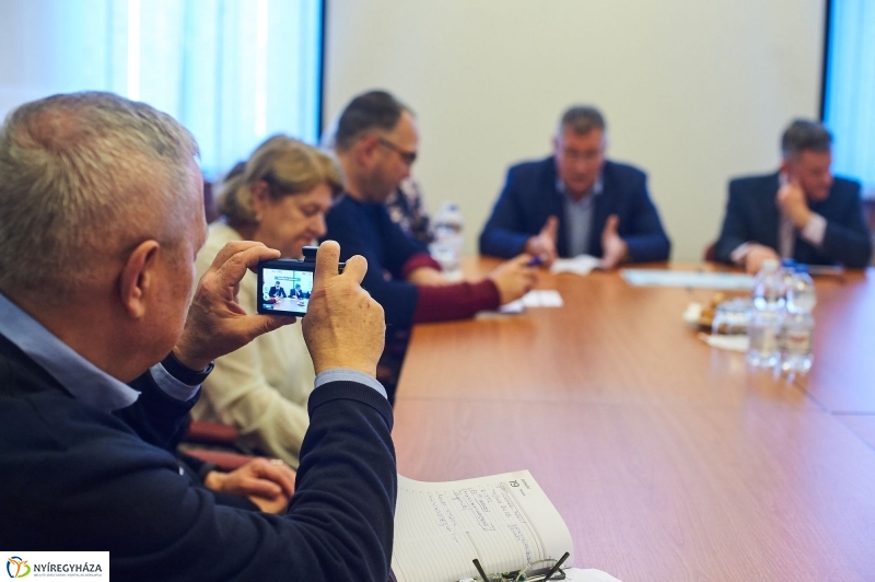 Lions adomány a kórháznak -  fotó Szarka Lajos