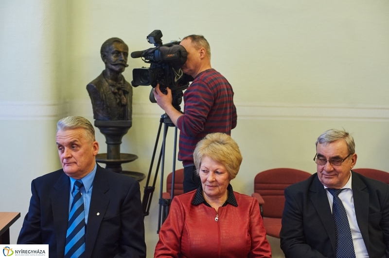 Lions adomány a kórháznak -  fotó Szarka Lajos