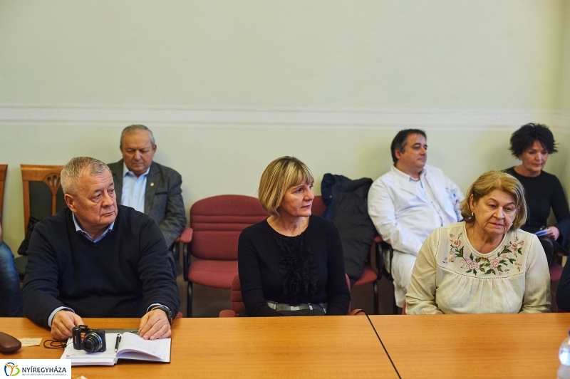 Lions adomány a kórháznak -  fotó Szarka Lajos