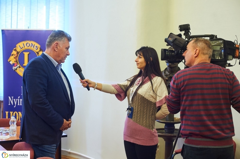 Lions adomány a kórháznak -  fotó Szarka Lajos