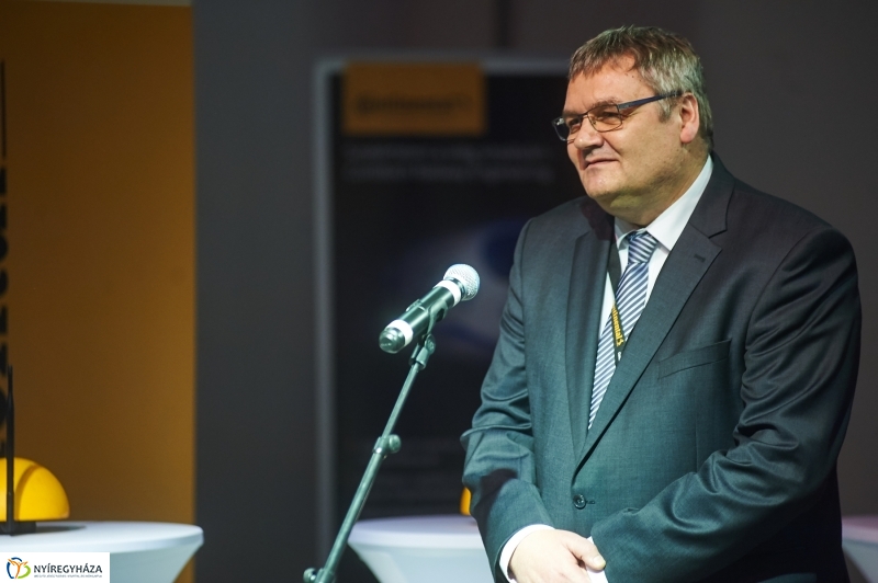 Contitech fejlesztés átadó ünnepség - fotó Szarka Lajos