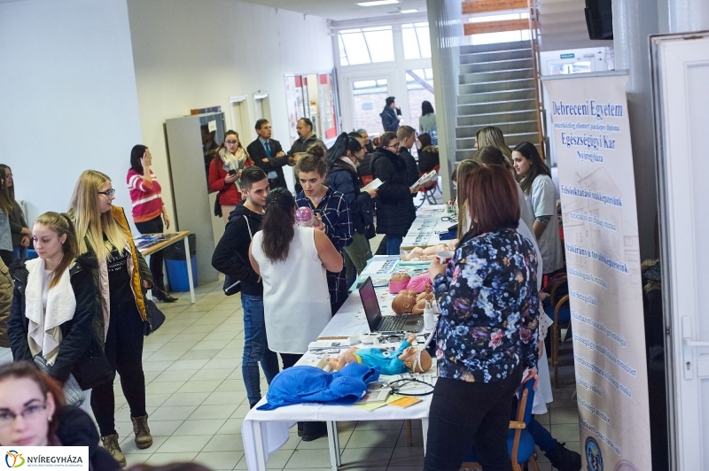 Nyílt Nap az EÜ főiskolán 2018 - fotó Szarka Lajos