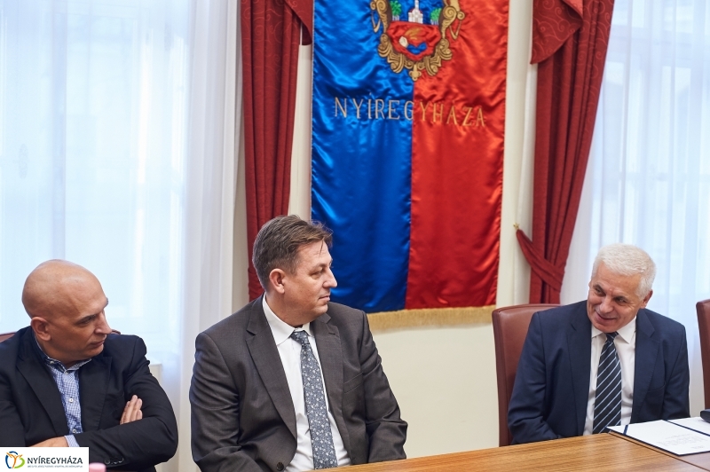 Választási Bizottság eskütétele - fotó Szarka Lajos