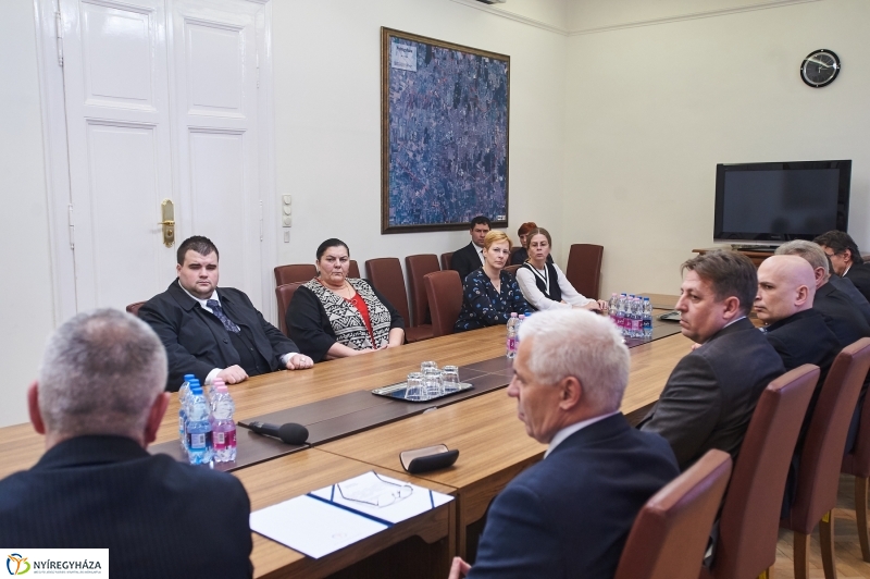 Választási Bizottság eskütétele - fotó Szarka Lajos