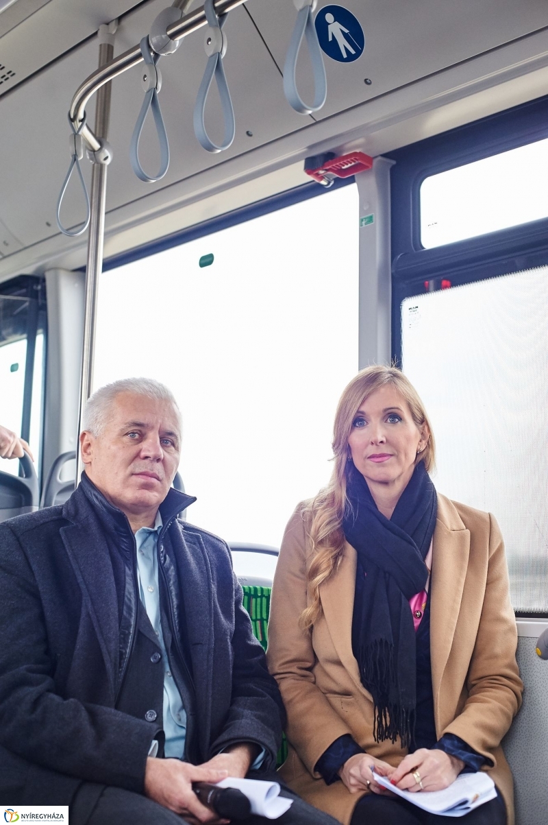 Új busz a fejlesztések útvonalán 1 - fotó Szarka Lajos