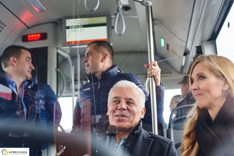 Új busz a fejlesztések útvonalán 1 - fotó Szarka Lajos