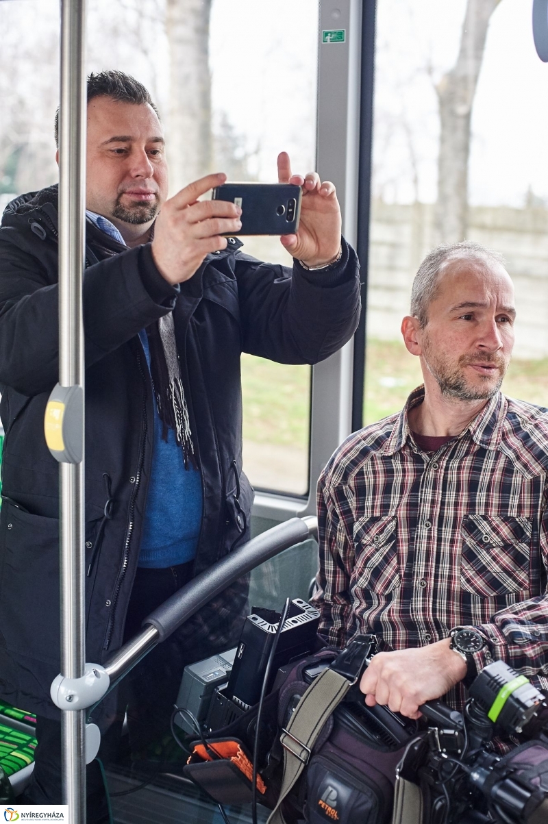 Új busz a fejlesztések útvonalán 1 - fotó Szarka Lajos