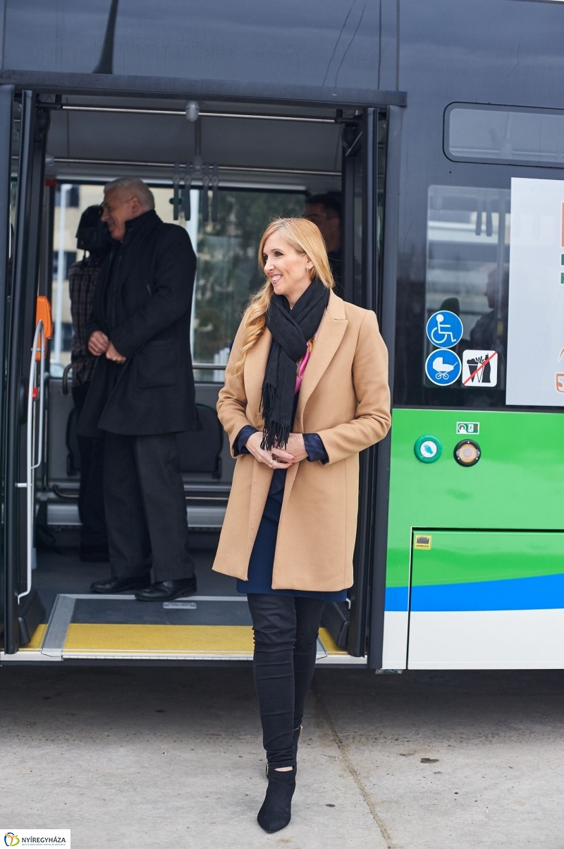 Új busz a fejlesztések útvonalán 2 - fotó Szarka Lajos