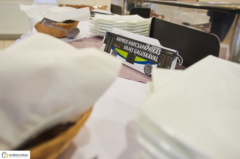 Új busz a fejlesztések útvonalán 2 - fotó Szarka Lajos