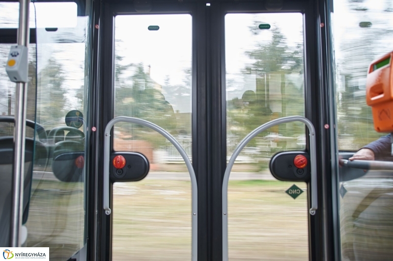 Új busz a fejlesztések útvonalán 2 - fotó Szarka Lajos